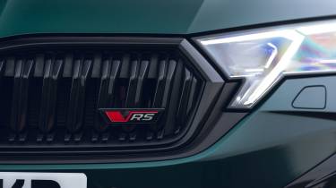 Skoda Octavia Estate vRS - front grille